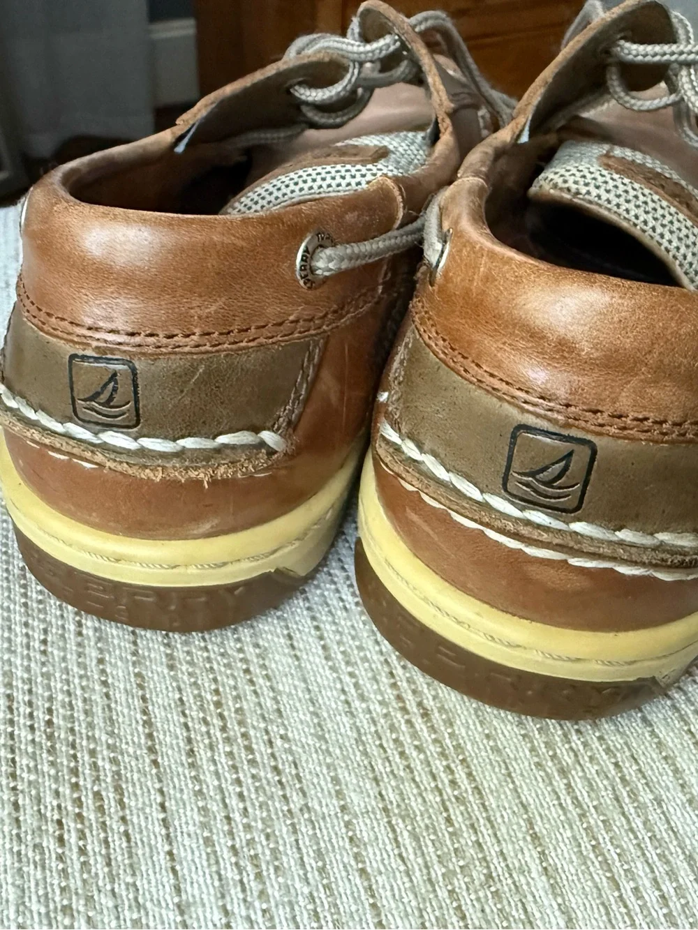 Sperry Tan/Brown Leather Boat Shoes
